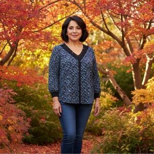 Belle by Kim Gravel Womens Top 2X Long Sleeve Tunic Blue Dark Floral Flowy Plus